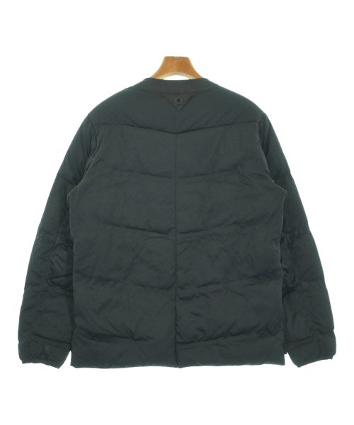 White Mountaineering 羽絨夾克/背心