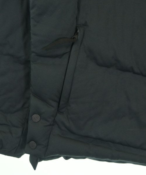 White Mountaineering 羽絨夾克/背心