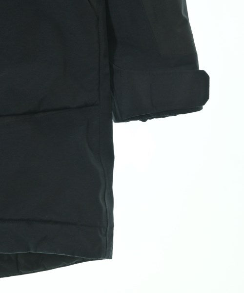 White Mountaineering 羽絨大衣
