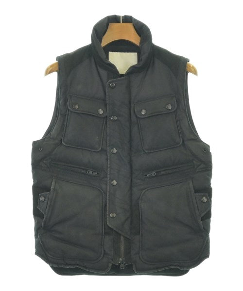 White Mountaineering 羽絨夾克/背心