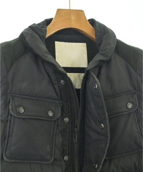 White Mountaineering 羽絨夾克/背心