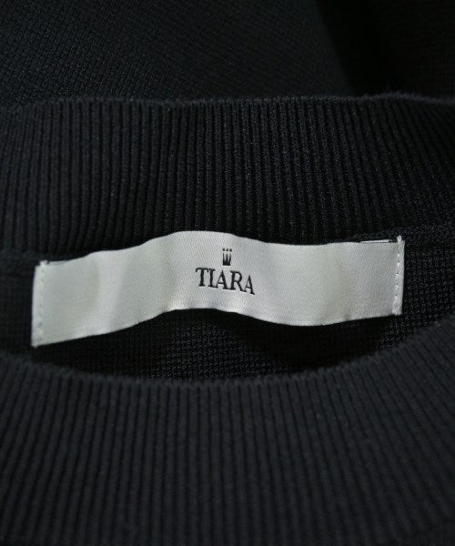Tiara 毛衣