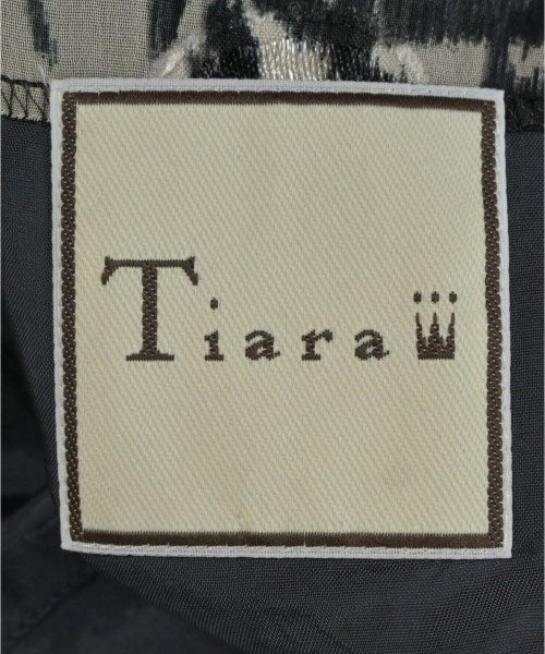 Tiara 洋裝
