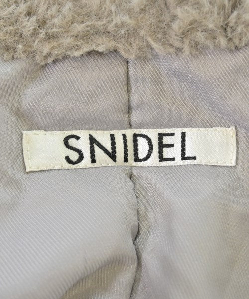 SNIDEL 羽絨夾克/背心