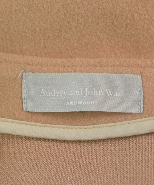 audrey and John Wad 其他大衣