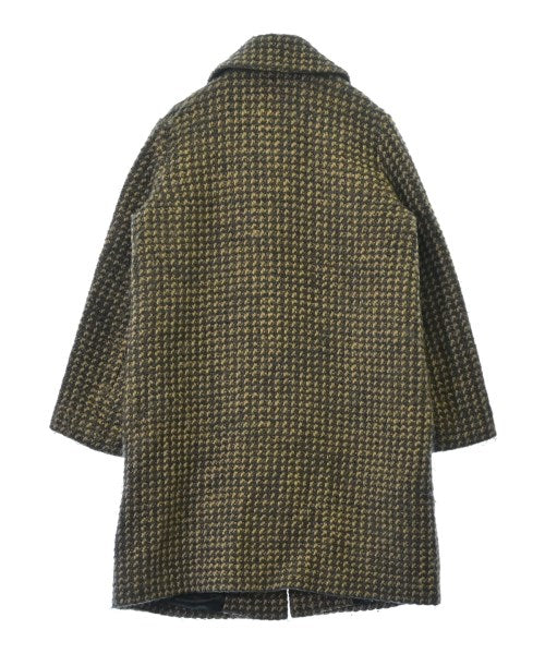A.P.C. 支撐領外套