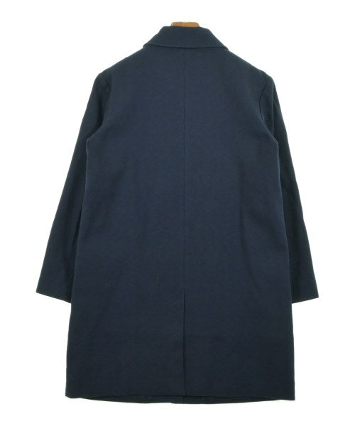 A.P.C. 支撐領外套