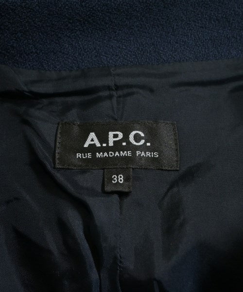 A.P.C. 支撐領外套