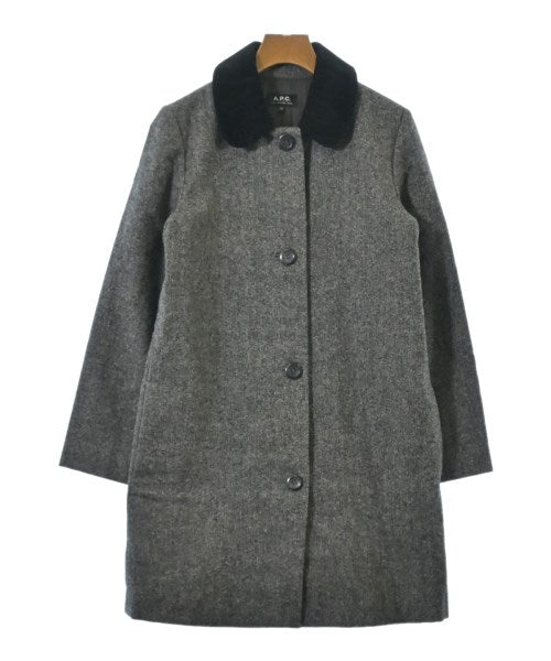 A.P.C. 支撐領外套
