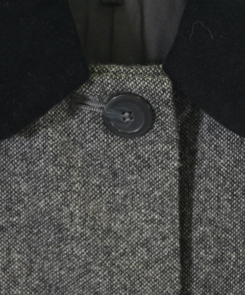 A.P.C. 支撐領外套