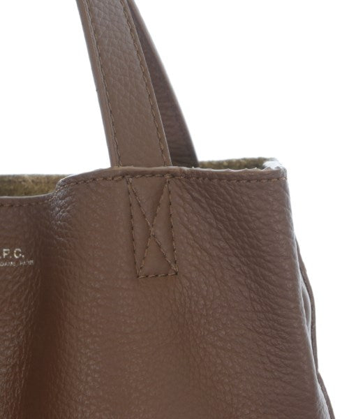 A.P.C. 肩背包