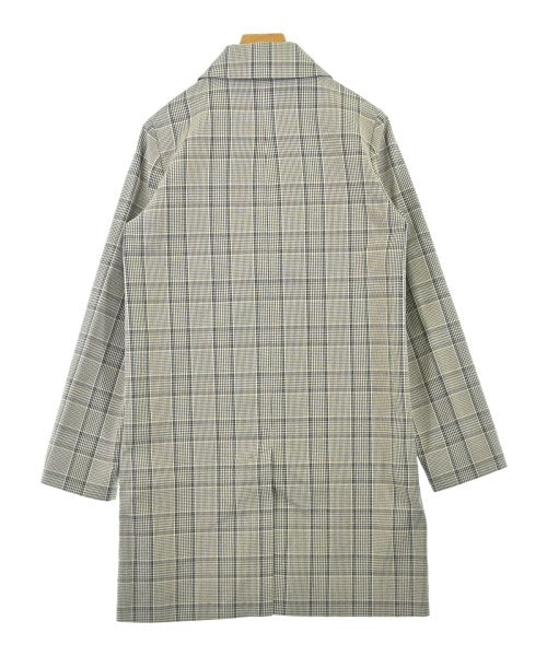 A.P.C. 支撐領外套