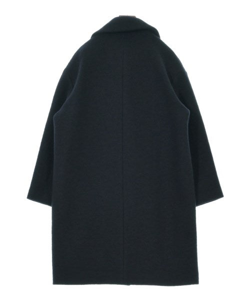 A.P.C. 切斯特披風