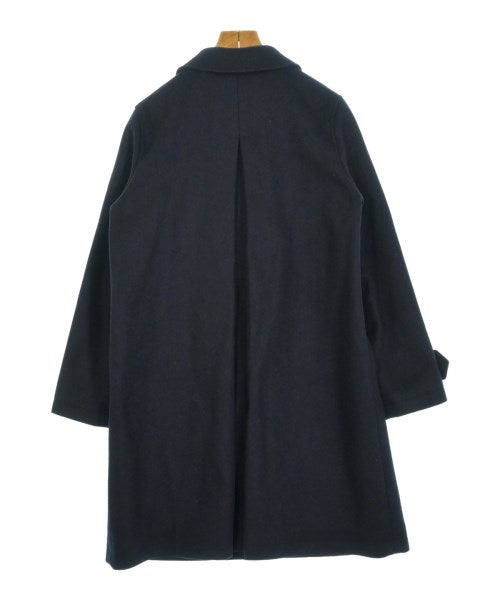 A.P.C. 支撐領外套