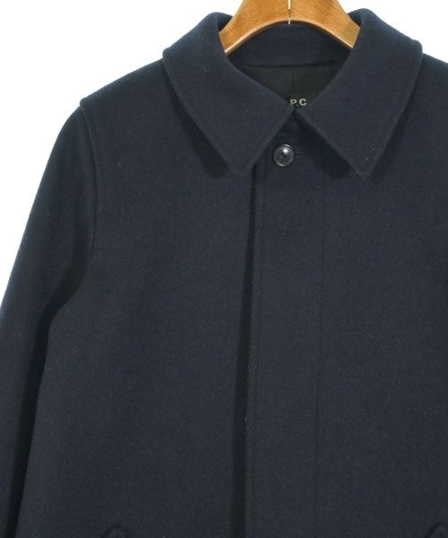 A.P.C. 支撐領外套