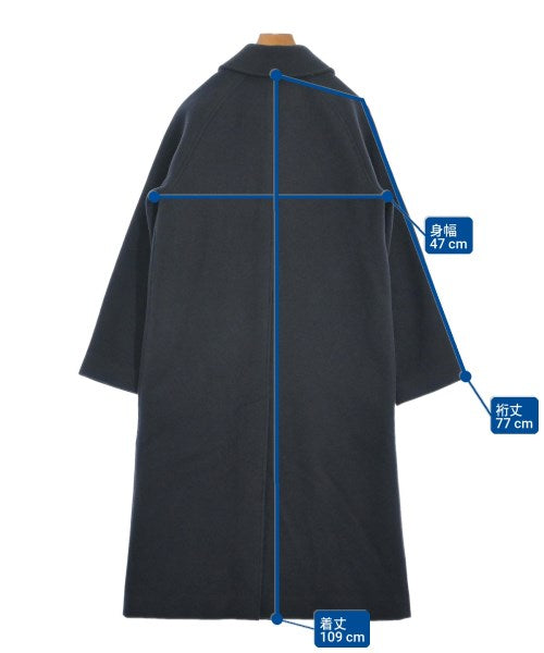 A.P.C. 支撐領外套