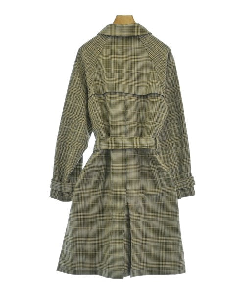 A.P.C. 支撐領外套