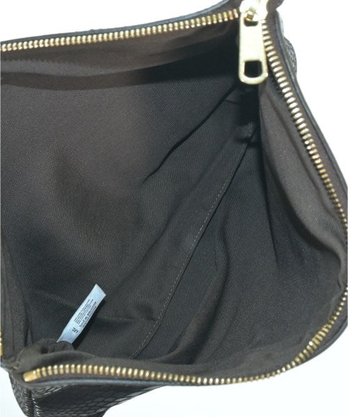 A.P.C. 手拿包