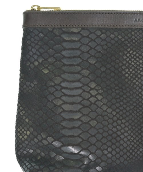 A.P.C. 手拿包