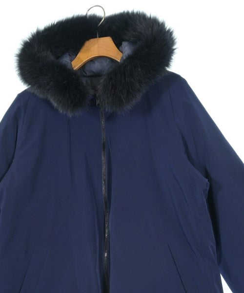 BARNEYS NEWYORK 羽絨夾克/背心