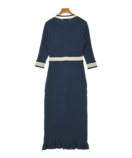 BARNEYS NEWYORK 洋裝