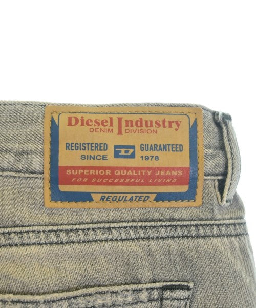 DIESEL 牛仔