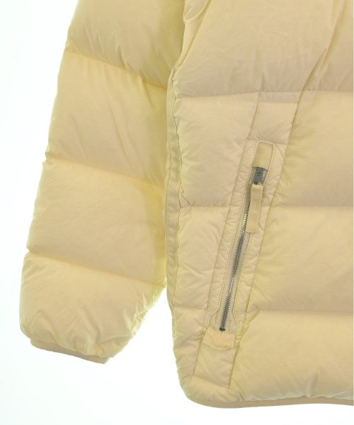 STONE ISLAND 羽絨夾克/背心