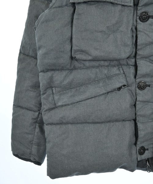 STONE ISLAND 羽絨夾克/背心