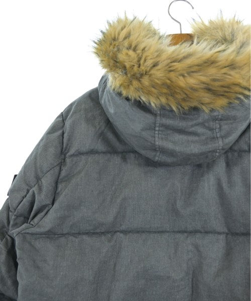 STONE ISLAND 羽絨夾克/背心