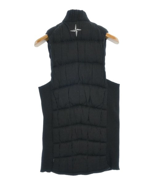 STONE ISLAND 羽絨夾克/背心