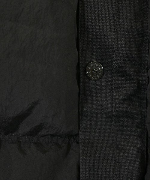 STONE ISLAND 羽絨夾克/背心