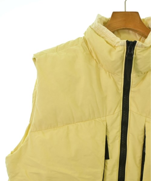 STONE ISLAND 羽絨夾克/背心