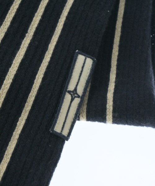 STONE ISLAND 冬季圍巾