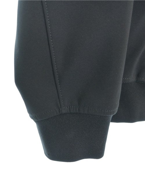 STONE ISLAND 山系外套
