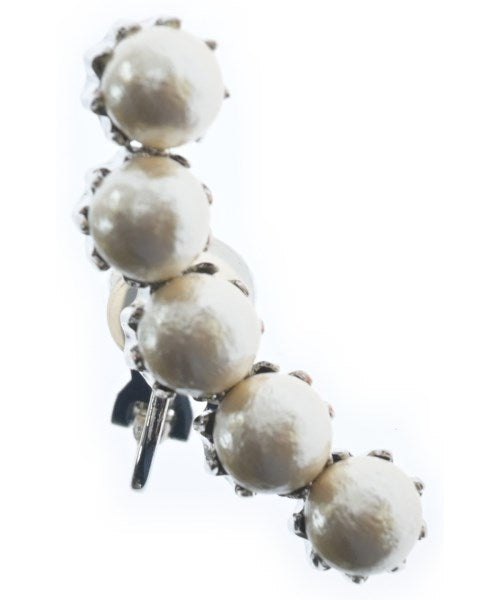 petite robe noire 耳環　