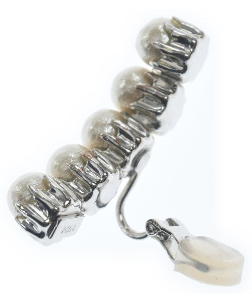 petite robe noire 耳環　