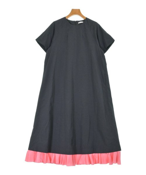 petite robe noire 洋裝
