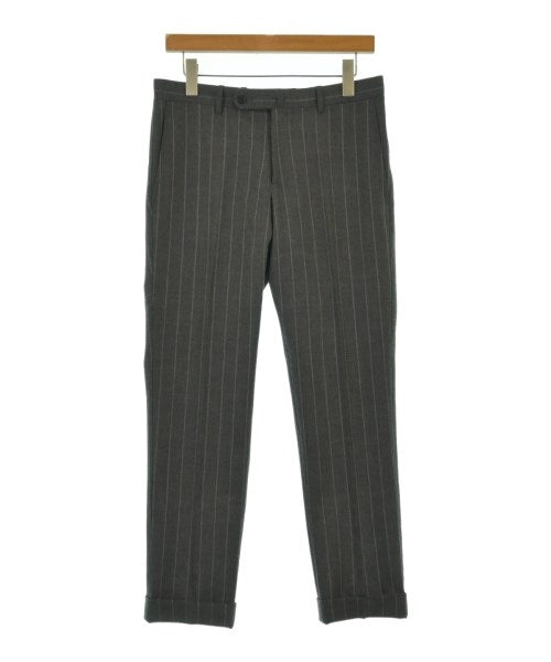 UNIVERSAL LANGUAGE 商務西裝