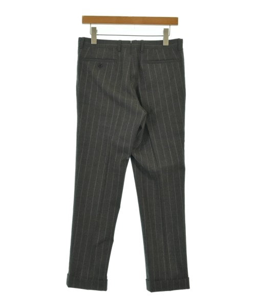 UNIVERSAL LANGUAGE 商務西裝