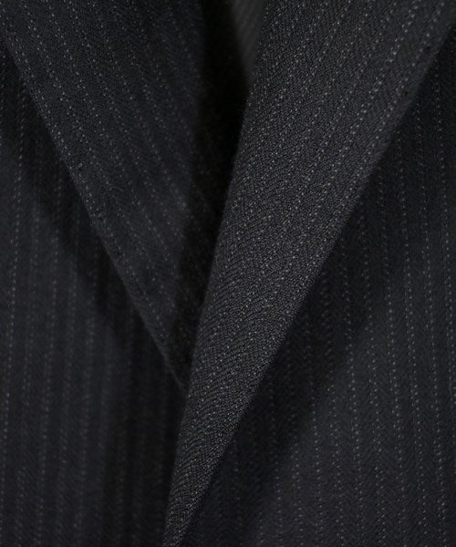 UNIVERSAL LANGUAGE 商務西裝