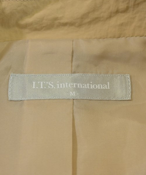 I.T.'S. international 支撐領外套