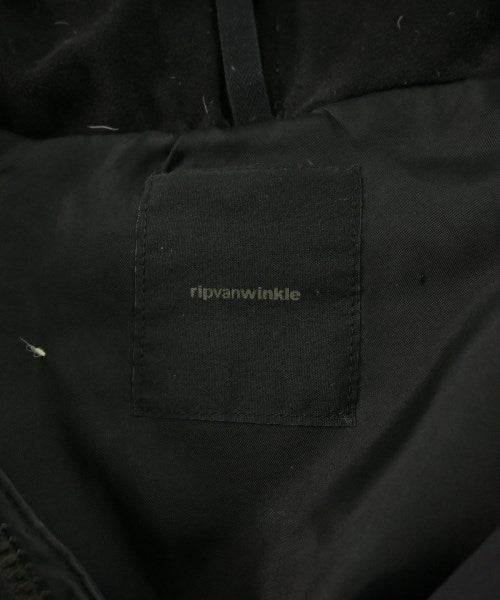 RIP VAN WINKLE 羽絨夾克/背心