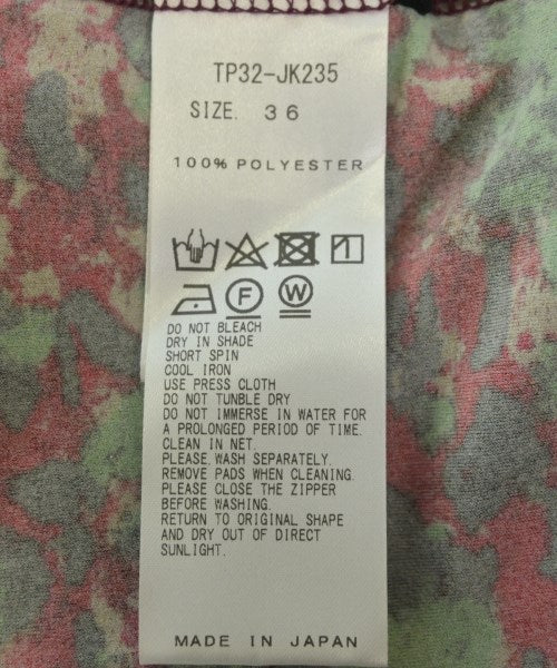 TOGA T恤/上衣