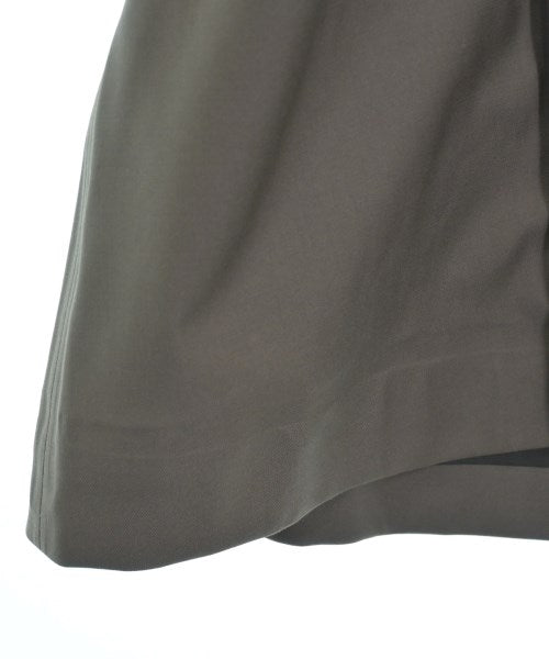 sacai 支撐領外套