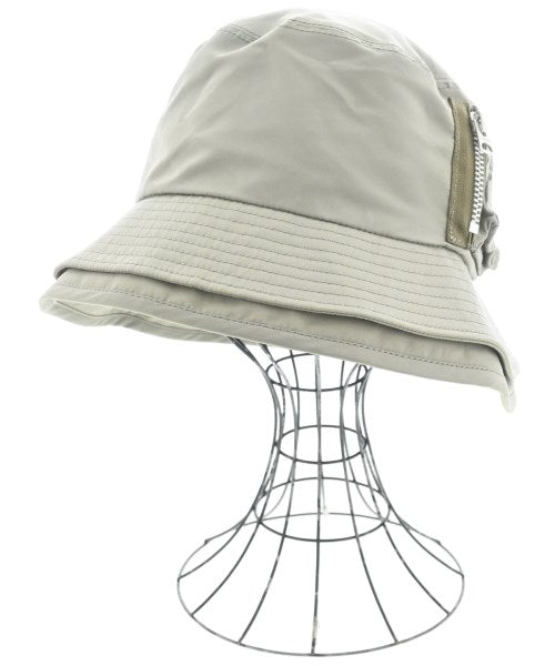 sacai 帽子