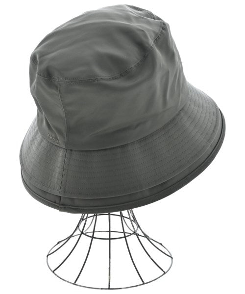 sacai 帽子