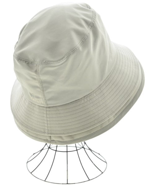 sacai 帽子