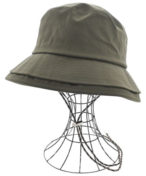 sacai 帽子