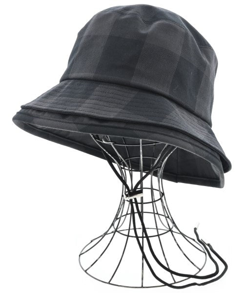 sacai 帽子