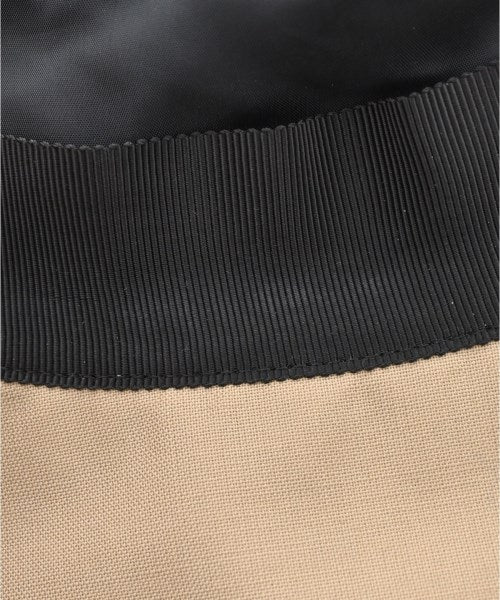 sacai 帽子